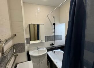 Продаю двухкомнатную квартиру, 74 м2, Орёл, Раздольная улица, 11