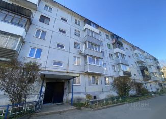 Продаю 2-комнатную квартиру, 45.3 м2, Псковская область, Коммунальная улица, 14А