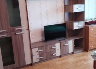 Сдается в аренду 2-комнатная квартира, 50 м2, Брянск, улица Ромашина, 32