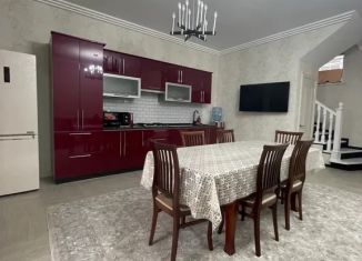 Сдаю дом, 100 м2, Избербаш, Индустриальная улица, 1/1