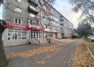 Продается 1-ком. квартира, 30.4 м2, Абакан, улица Карла Маркса, 28
