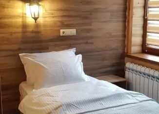 Сдается в аренду комната, 13 м2, Иркутская область, улица Дзержинского, 50