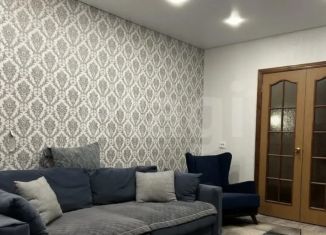 Продам трехкомнатную квартиру, 65.1 м2, Козельск, улица Достоевского, 2