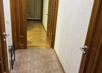 Сдача в аренду трехкомнатной квартиры, 53.4 м2, Чувашия, проспект Ленина, 34А
