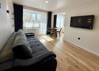 Продажа 3-комнатной квартиры, 54 м2, Астрахань, улица Богдана Хмельницкого, 53, Советский район