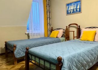 Сдаю в аренду комнату, 16 м2, Ставропольский край, проспект Победы, 51