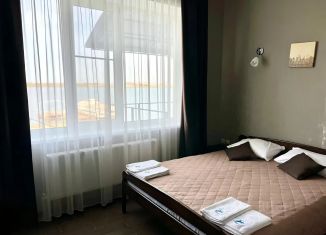 Сдается в аренду комната, 18 м2, Будённовск, 8-й микрорайон, 40