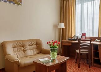 Сдаю в аренду комнату, 32 м2, Москва, улица Мастеркова, 4