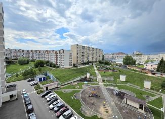 Продается трехкомнатная квартира, 99 м2, Чувашия, улица Пирогова, 2к2
