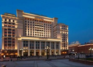 Сдам комнату, 10 м2, Москва, улица Охотный Ряд, 2, метро Тверская