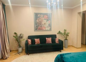 Сдам 2-ком. квартиру, 60 м2, Курская область, улица Ленина, 66