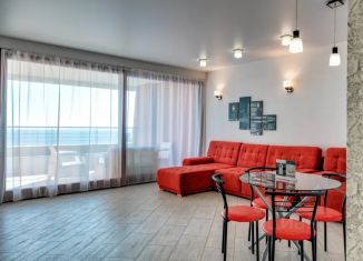 Сдаю в аренду трехкомнатную квартиру, 80 м2, Крым, улица Строителей, 3