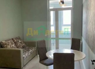 Продам 1-комнатную квартиру, 49 м2, Белгородская область, улица Есенина, 9к1