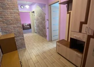 Сдаю 4-комнатную квартиру, 75 м2, Валуйки, улица Максима Горького, 6