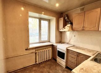 Продам трехкомнатную квартиру, 54.6 м2, Воткинск, улица Кунгурцева, 7