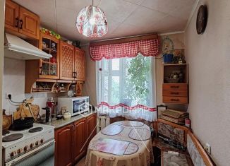 Продается 4-ком. квартира, 72.5 м2, Кировская область, улица Лепсе, 10А