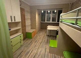 Продам 3-ком. квартиру, 57.2 м2, Самара, Коммунистическая улица, 23