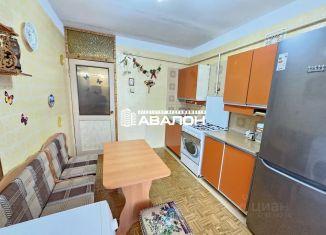 Продам 2-комнатную квартиру, 56.8 м2, Ессентуки, Белоугольная улица, 10А