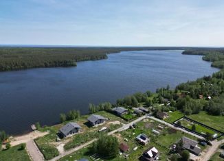 Продаю дом, 300 м2, поселок Приладожское