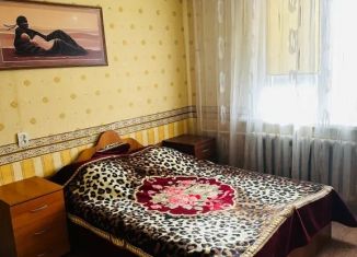 2-ком. квартира в аренду, 70 м2, Валуйки, улица Чапаева, 34/2