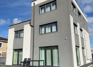 Сдам в аренду дом, 270 м2, Калининградская область, Варшавская улица, 7