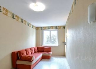 Продаю трехкомнатную квартиру, 56 м2, Тульская область, улица Дмитрия Ульянова, 12