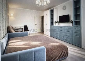 Продается 3-комнатная квартира, 71.3 м2, Саратов, улица имени Б.Н. Ерёмина, 14