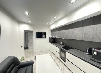 Продается 1-комнатная квартира, 49 м2, Белгородская область, улица Белгородского Полка, 78