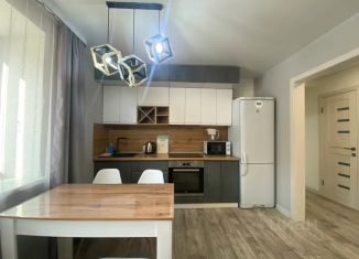 Сдается 3-ком. квартира, 68 м2, Чита, 3-й микрорайон, 8