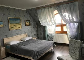 Сдаю в аренду дом, 200 м2, Калининградская область, Школьная улица, 2