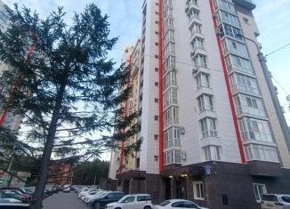 Продается 2-ком. квартира, 82 м2, Республика Башкортостан, улица Менделеева, 152/4