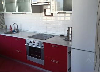 Продам 2-комнатную квартиру, 70.2 м2, Самарская область, улица Мичурина, 148