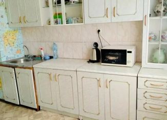 Сдам в аренду 3-ком. квартиру, 64 м2, Старый Оскол, микрорайон Королёва, 32Б