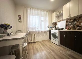Продаю трехкомнатную квартиру, 104.7 м2, Чувашия, бульвар Анатолия Миттова, 14