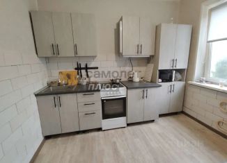 Продажа трехкомнатной квартиры, 63.2 м2, Старый Оскол, микрорайон Конева, 8А