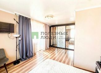Продаю 1-ком. квартиру, 44.3 м2, Белгородская область, улица Губкина, 42Д