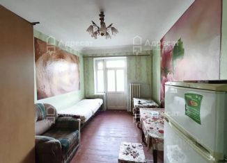 Продам комнату, 72.9 м2, Волгоград, улица Дзержинского, 32