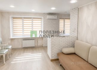 Продаю 1-ком. квартиру, 32 м2, Белгородская область, Преображенская улица, 63Б