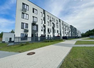 Однокомнатная квартира на продажу, 35.2 м2, Калужская область, улица Белые Росы, 1