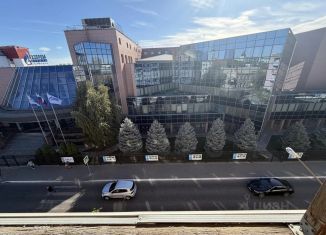 Продажа 1-комнатной квартиры, 31 м2, Астрахань, улица Ленина, 19