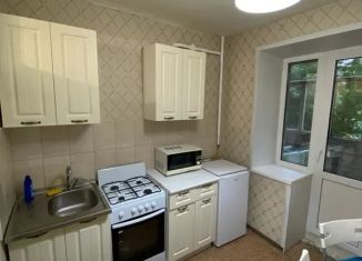 Сдаю трехкомнатную квартиру, 65 м2, Владимирская область, проспект Строителей, 27