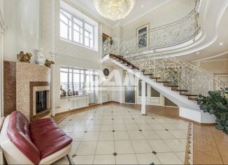 Продается 4-ком. квартира, 182.9 м2, Челябинск, Советский район, проспект Ленина, 29А