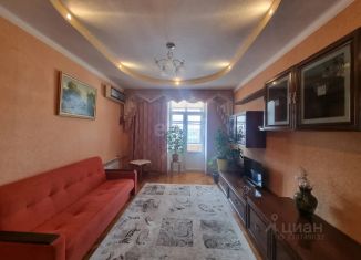 Продаю двухкомнатную квартиру, 58 м2, Курск, улица Карла Маркса, 66к3