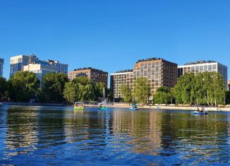 Продается трехкомнатная квартира, 120 м2, Республика Башкортостан, улица Ленина, 75