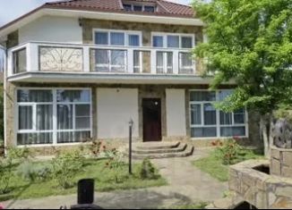 Дом в аренду, 360 м2, Краснодарский край, Араратская улица, 62/2