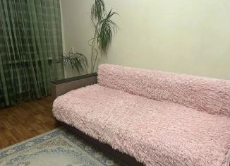 Сдается трехкомнатная квартира, 55 м2, Белгород, улица Победы, 66, Восточный округ
