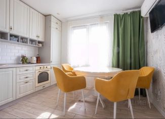 Продажа 2-комнатной квартиры, 62 м2, Саратовская область, улица имени Б.Н. Ерёмина, 4