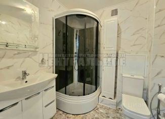 Продаю 1-комнатную квартиру, 51.7 м2, Смоленск, улица Попова, 30