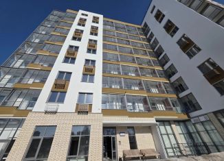 Продам 3-ком. квартиру, 82.6 м2, Пермский край, улица Семченко, 8