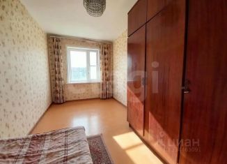 Продается четырехкомнатная квартира, 60.8 м2, Смоленская область, улица Багратиона, 9